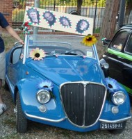 Auto di Valerio Liboni, con targa AL (Ambo Liboni) 25/14/58. Auto di Valerio Liboni, con targa AL (Ambo Liboni) 25/14/58.