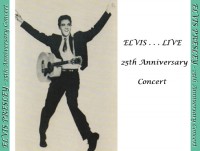 Foto di Elvis tratta da una cartolina da collezione. Foto di Elvis tratta da una cartolina da collezione.