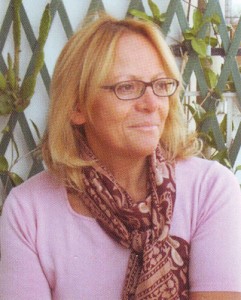 Maria Borriello autrice dei versi di "Schiara juorno" Maria Borriello autrice dei versi di "Schiara juorno"
