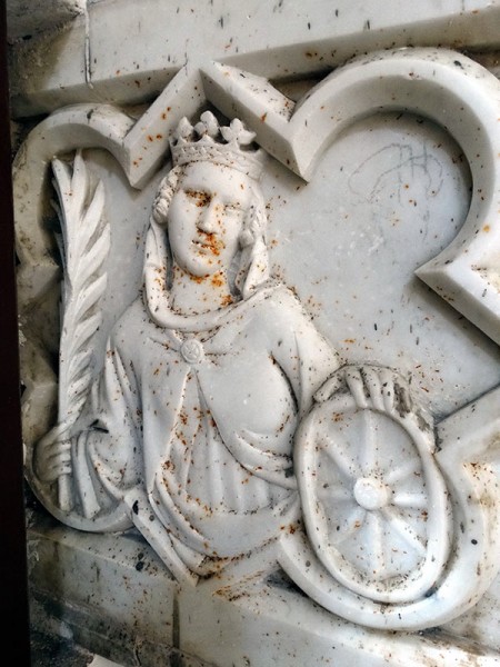 Santa-Caterina-pannello-laterale-sarcofago-Curiale-r