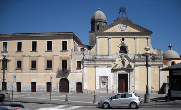 chiesa-800x487