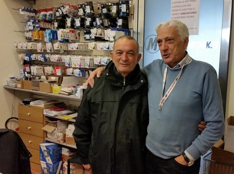 Amico è