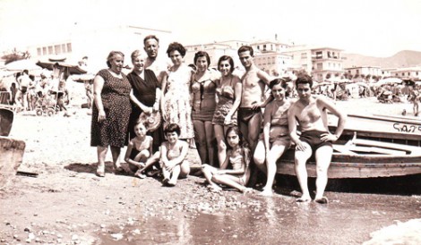 Foto al mare, anni '60.