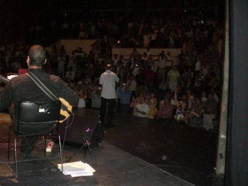 Nicola Di Bari in concerto al Teatro Diana di Guadalajara