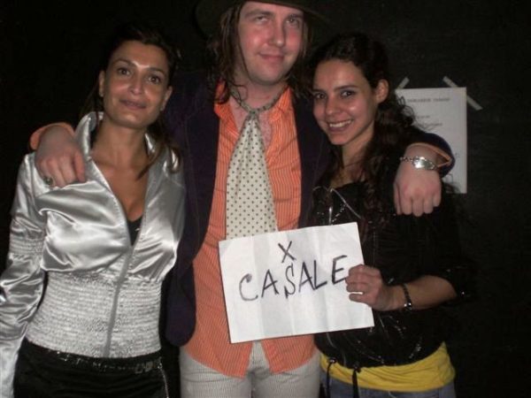 Lola Massey, Aaron Tashjian e Lorena Luciani.
