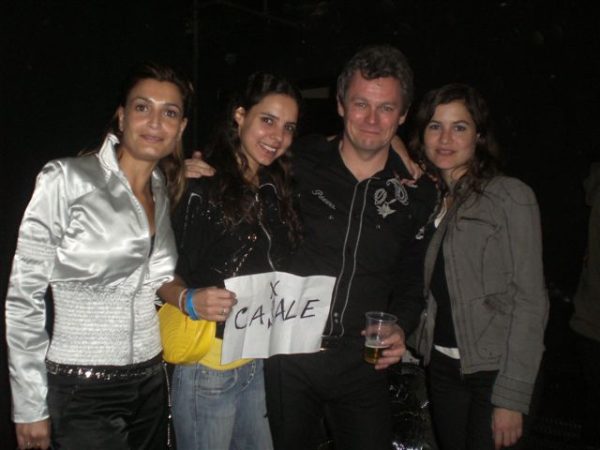 Le bellissime: Lola Massey, Lorena e Laura Luciani con Duncan "Kid" Reid