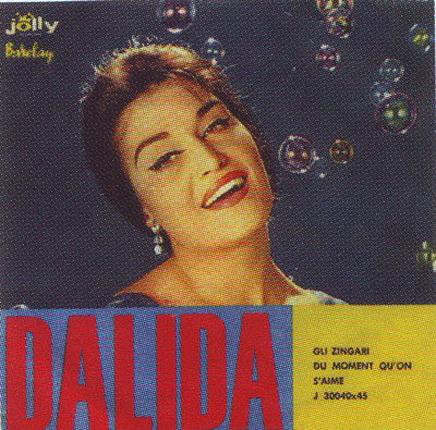 Copertina del 45 giri di Dalida (la Jolly usava quasi sempre la stessa immagine).