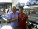 Felice Covucci con Carlo e la palla thailandese