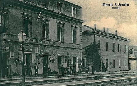 Antichissima cartolina di Mercato S. Severino "Ferrovia"