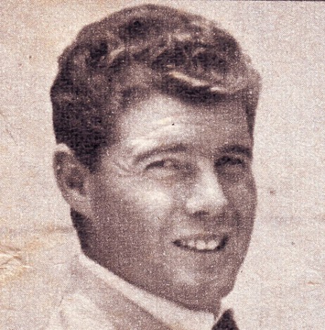 Un giovanissimo Joe Sentieri