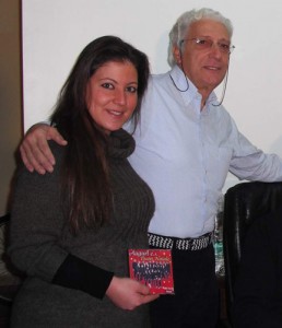 Manuela intervistata da Carlo per "Dentro la notizia"