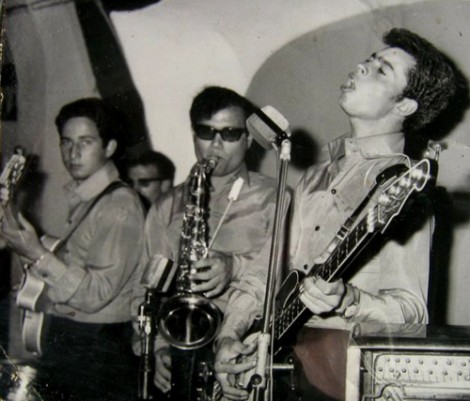 Mario Musella (basso e voce), Giusto Franco Sagnibene (chitarra)