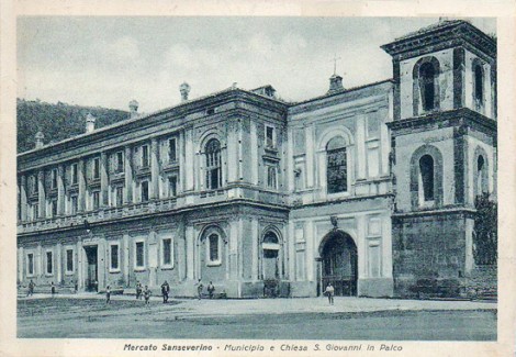 Il Municipio - Palazzo Vanvitelli