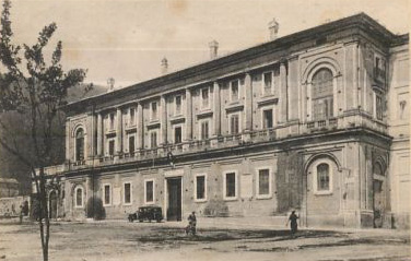 Palazzo Vanvitelliano, che ospiterà la 2^ Mostra del disco