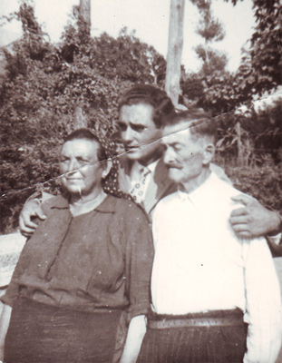 Ninuccio Pecoraro con i nonni paterni