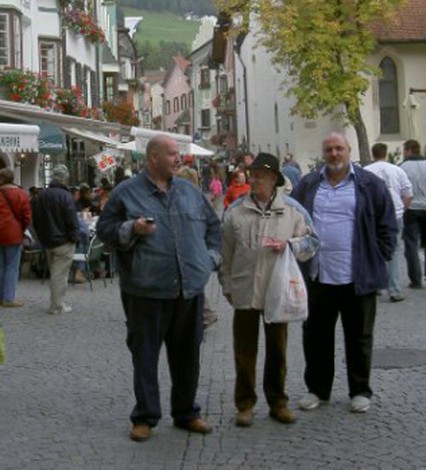 Salvatore con i nipotini Mario e Lello.