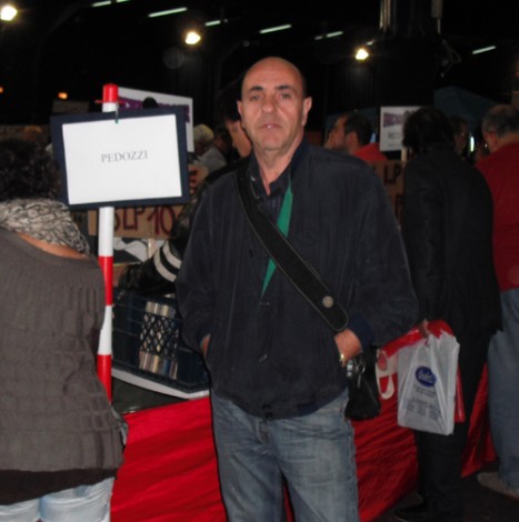 Antonio Pedozzi oggi, (espositore) 55 anni (suonati).